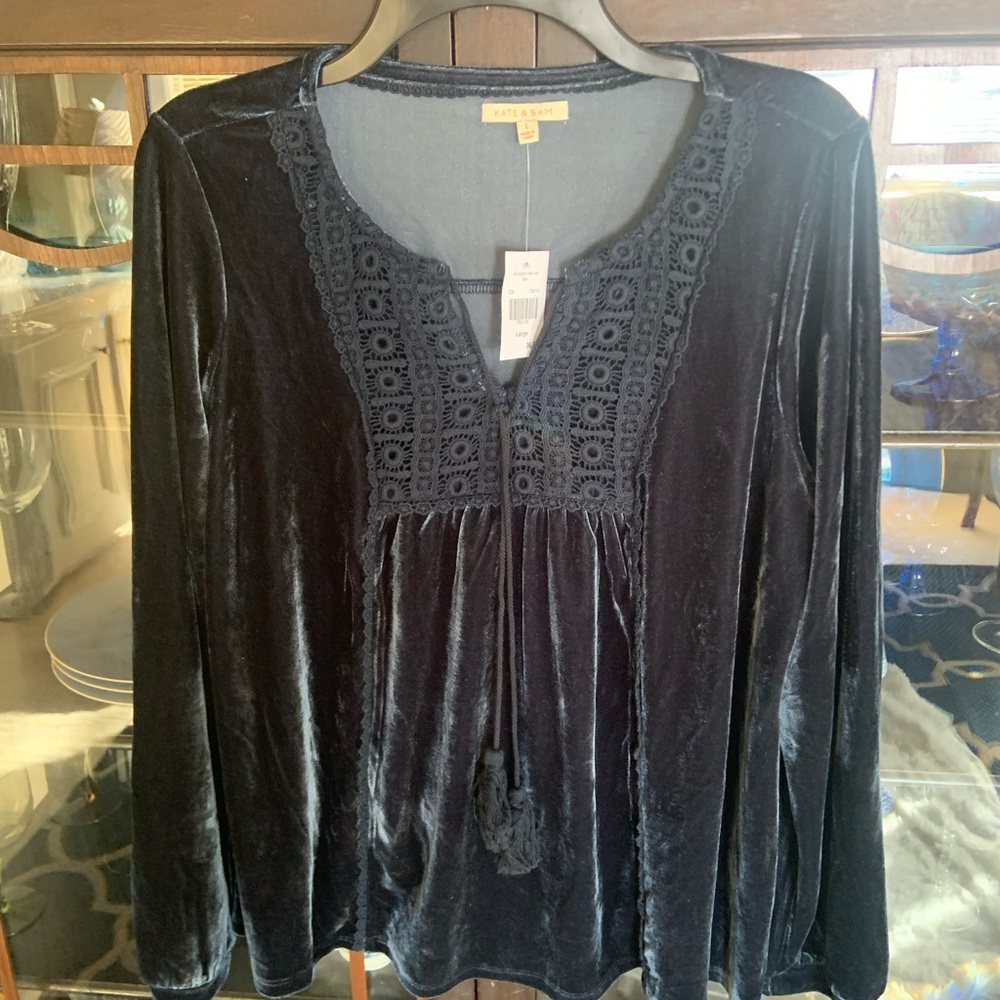 Velvet top ! New with tags !